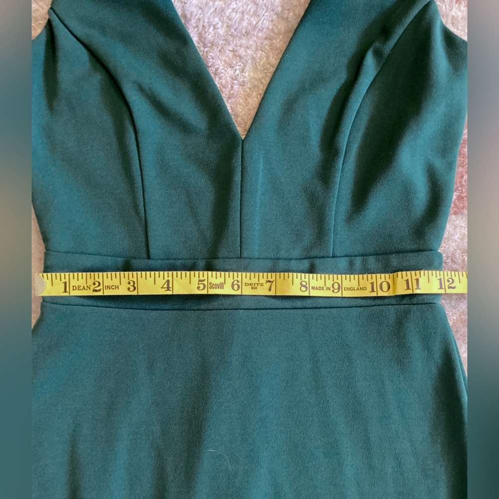 Hunter Green Windsor Dress - Picture 4 of 6